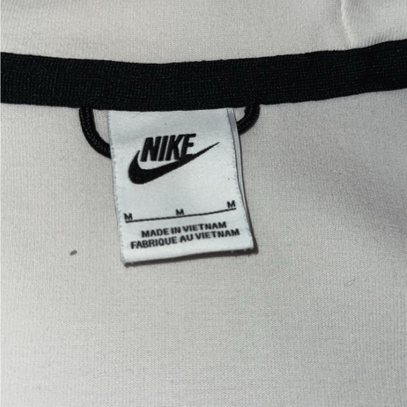 White Nike Tech Fleece Tracksuit !SOLD! - Picture 5 of 7